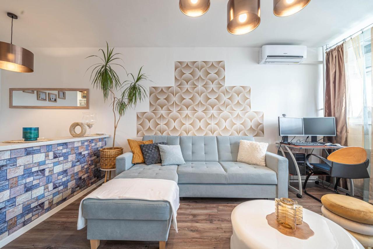 Pastelle Apartment With Own Parking Place บูดาเปสต์ ภายนอก รูปภาพ