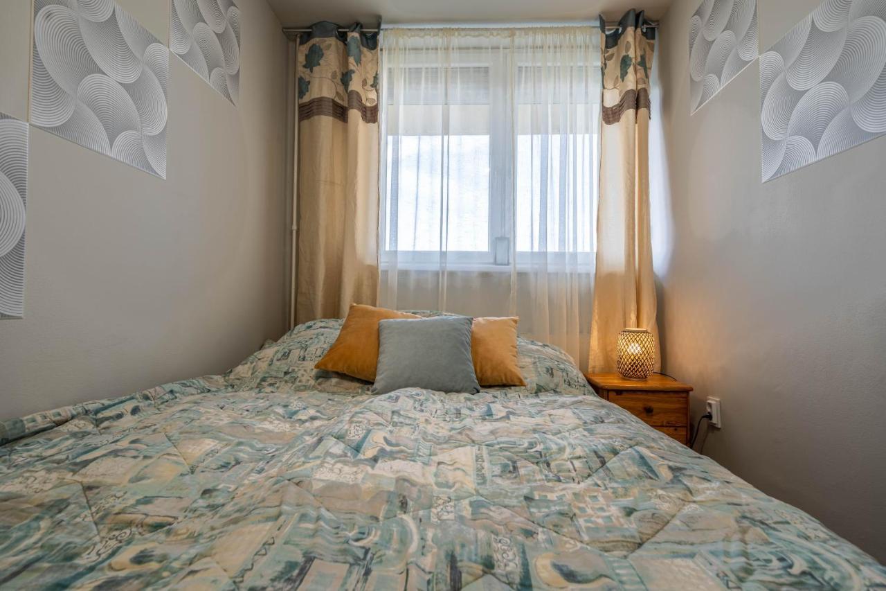 Pastelle Apartment With Own Parking Place บูดาเปสต์ ภายนอก รูปภาพ